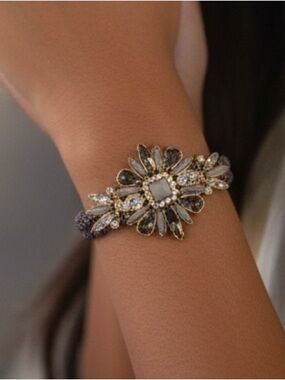 Cookie Lee Gold and Brown Floral Crystal Bracelet